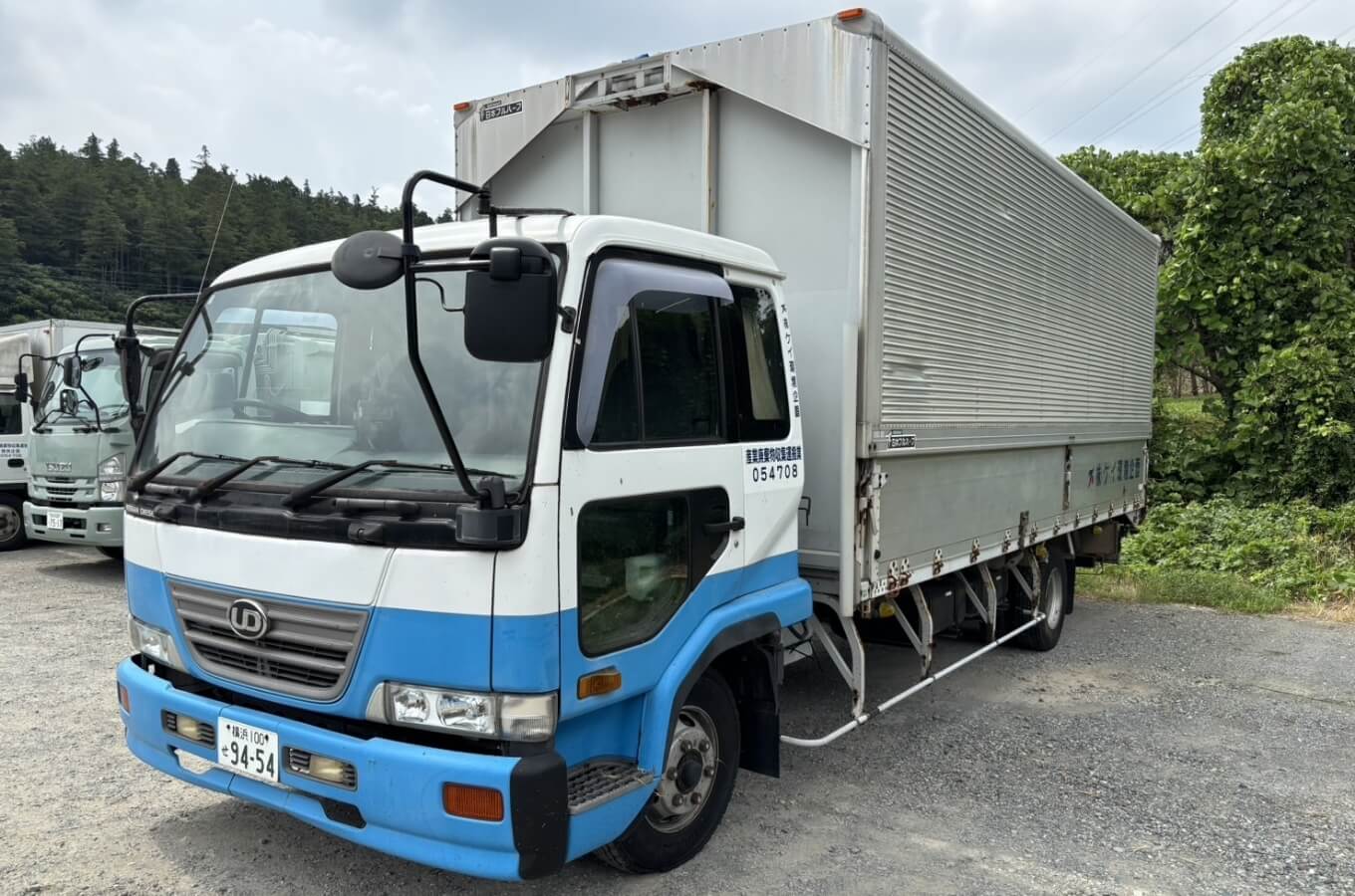 4tウィング車